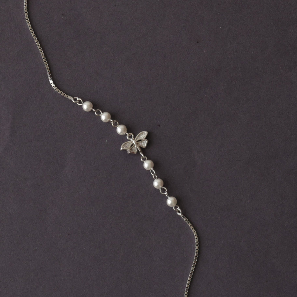 The Vega Silver Pearl & Dragonfly Bracelet