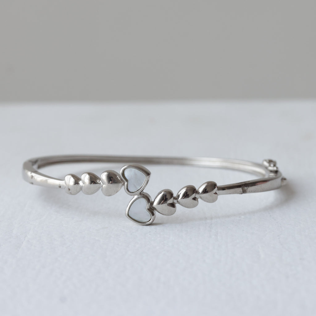 Mother of Pearl Twin Heart 92.5 silver Kada
