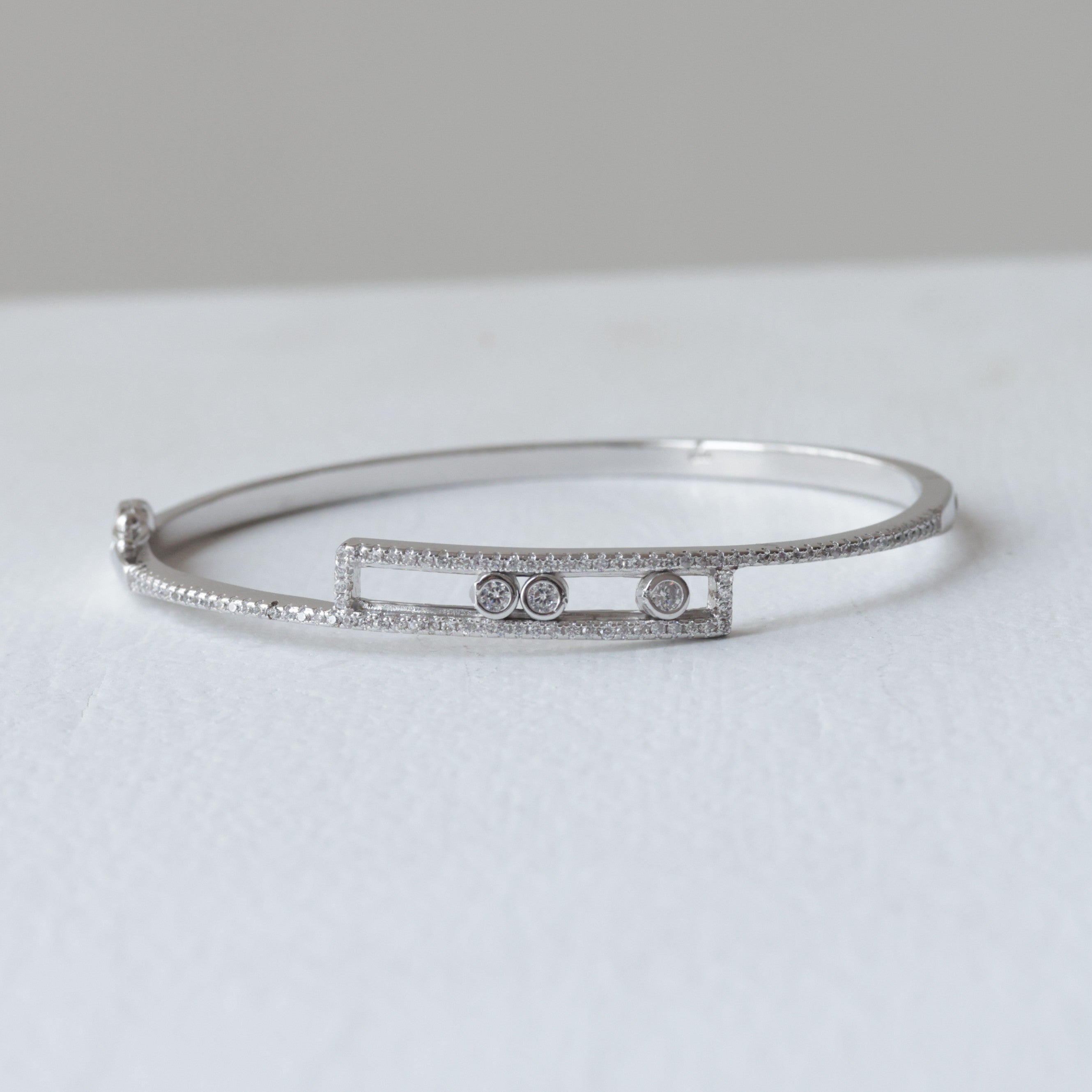Modern Geometric Pavé 92.5 Silver kada