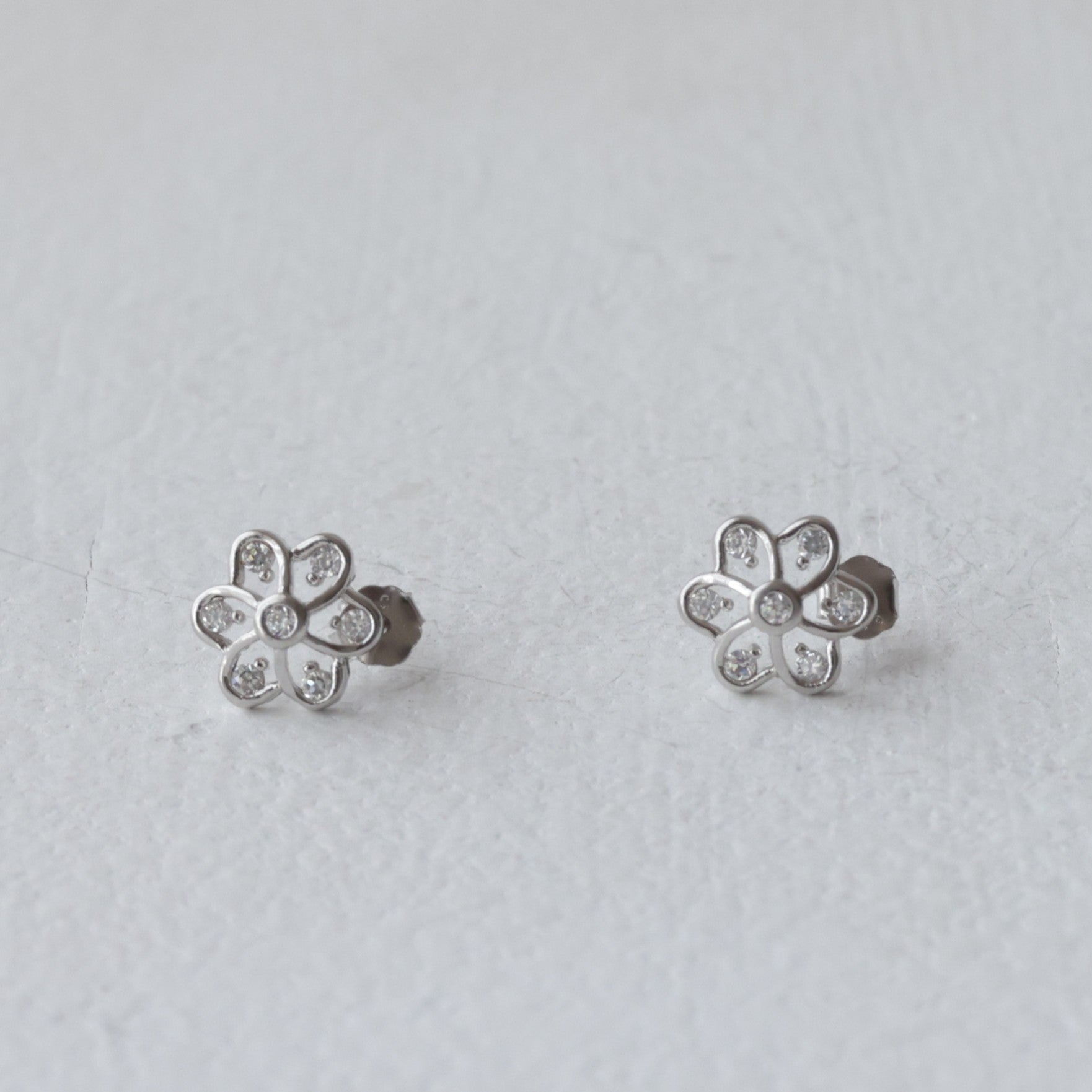 Classic Floral Cluster 92.5 Silver Earrings