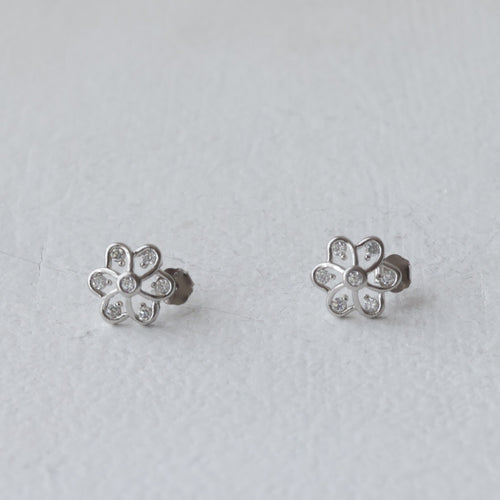 Classic Floral Cluster 92.5 Silver Earrings