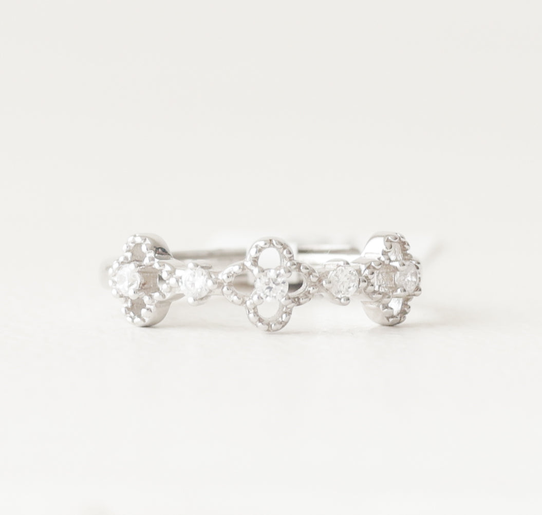The Vintage Blossom Eternity Band