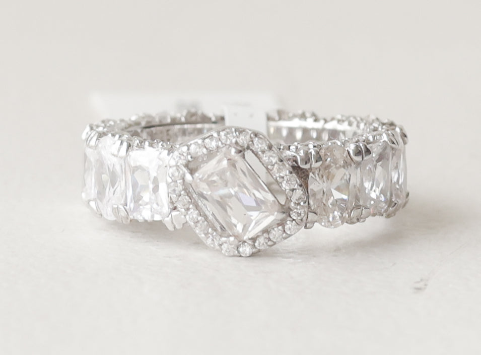 The Vega Sovereign Halo Ring