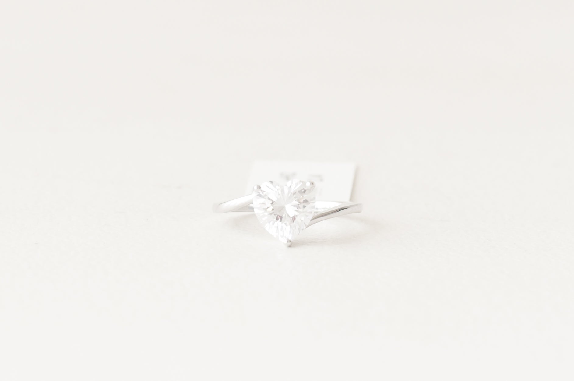 The Sweeping Love Promise Ring