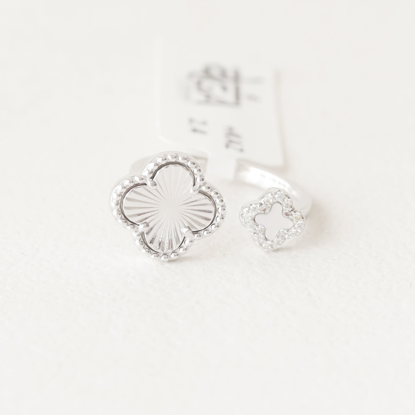 The Vega Lucky Clover Open Ring