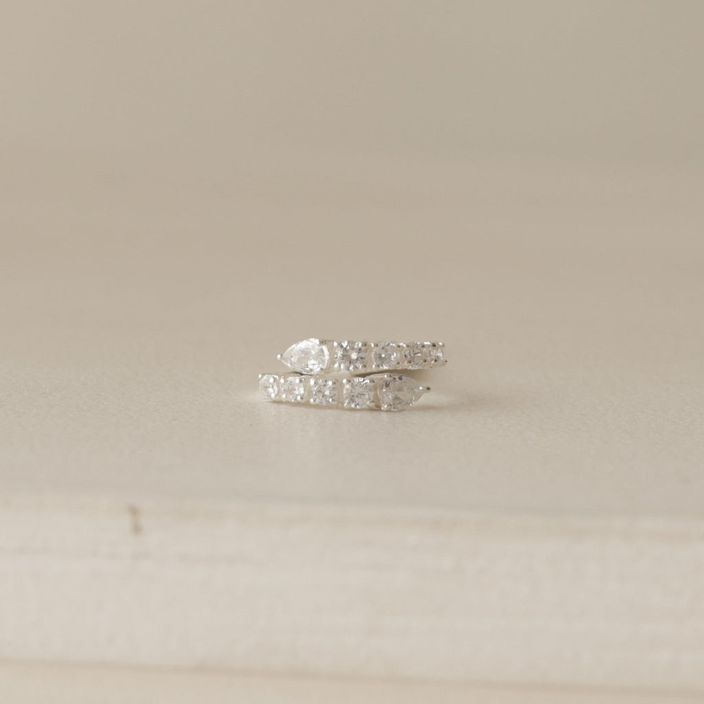 The Vega Pear Bypass Ring