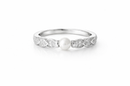 The Vega Luminous Grace Ring