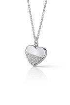 The Modern Romance Heart Chain