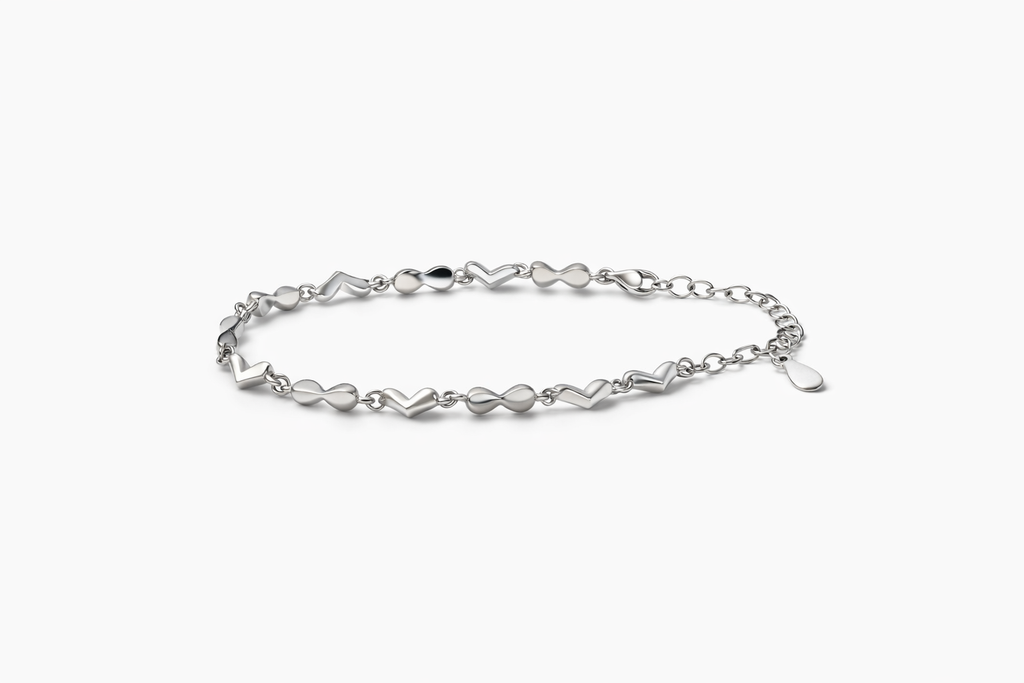 The Endless Romance Link Bracelet