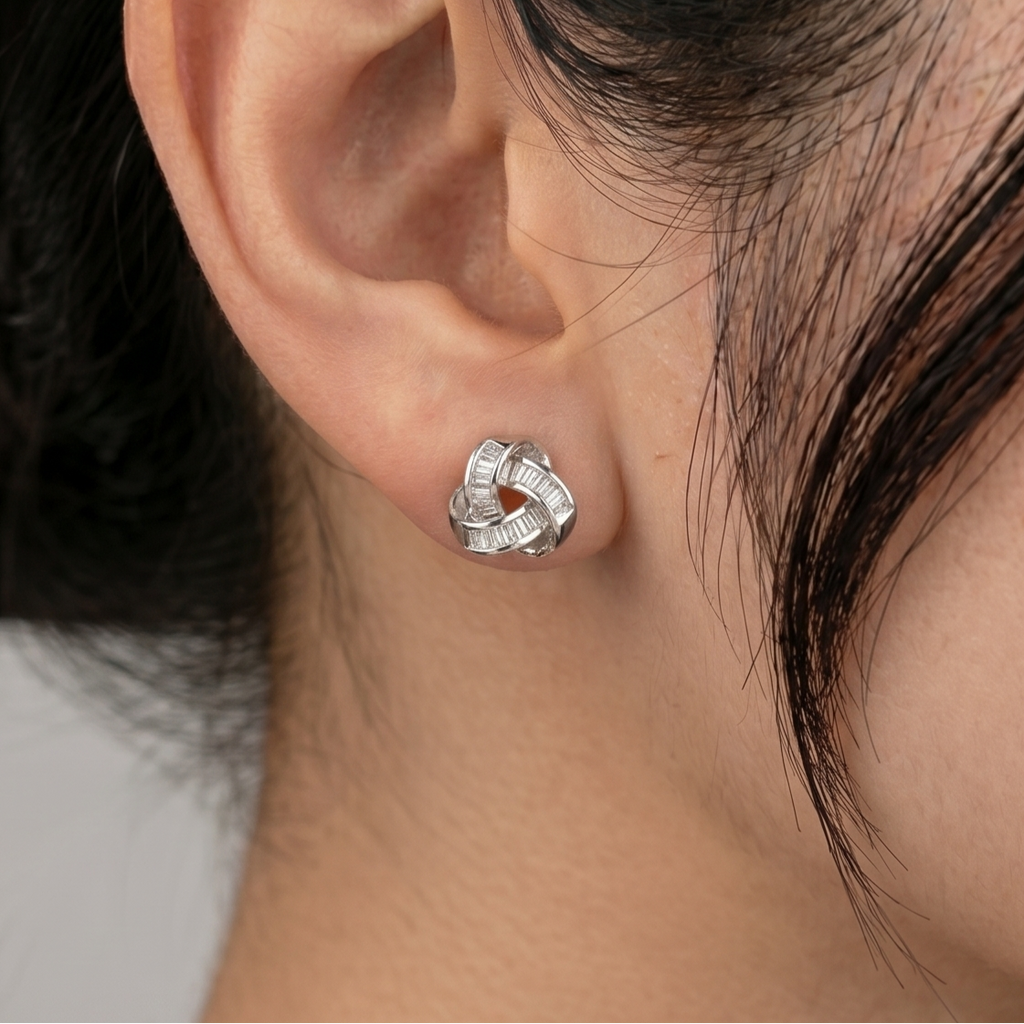 Luxe Baguette Ribbon 92.5 Silver Studs