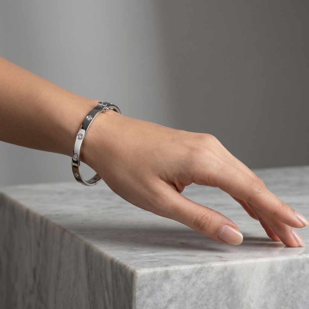 Minimalist Bezel Stone 92.5 Silver Kada
